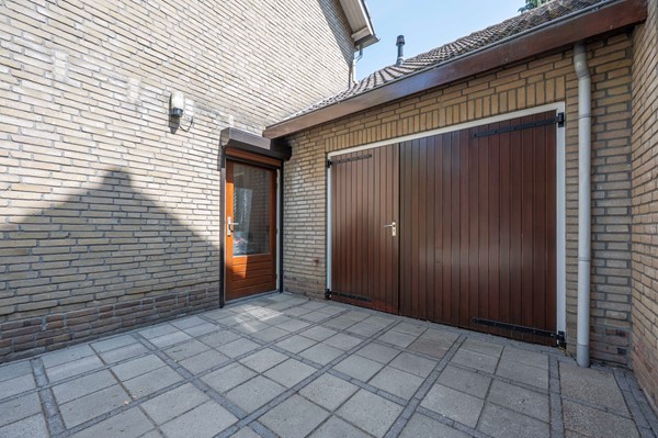 Medium property photo - Eikenlaan 9, 4731 CP Oudenbosch